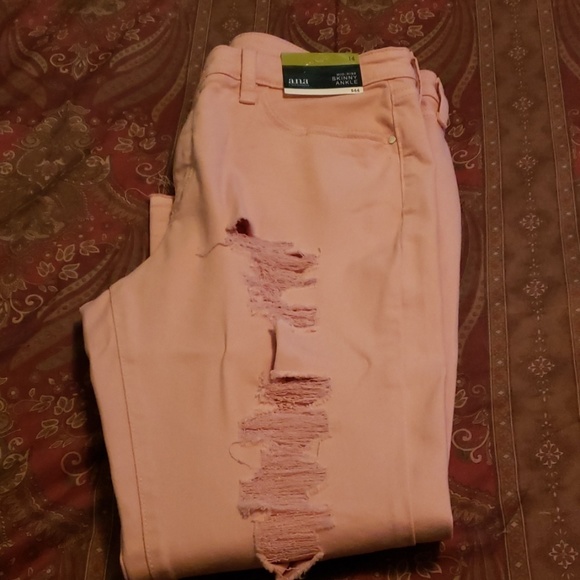 Pants - Picture 3 of 3